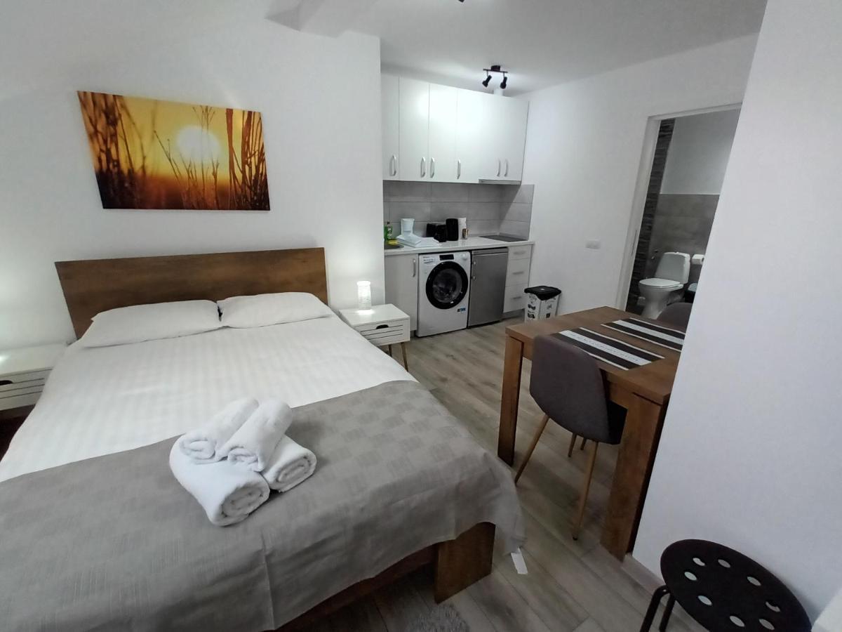 Old Town Studio Apartments Nagybánya Kültér fotó