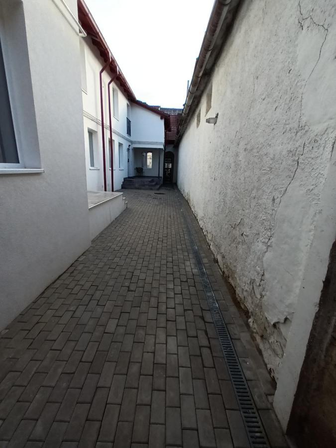 Old Town Studio Apartments Nagybánya Kültér fotó
