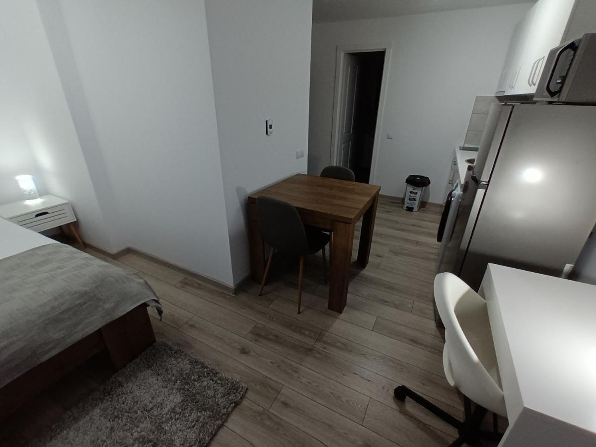 Old Town Studio Apartments Nagybánya Kültér fotó